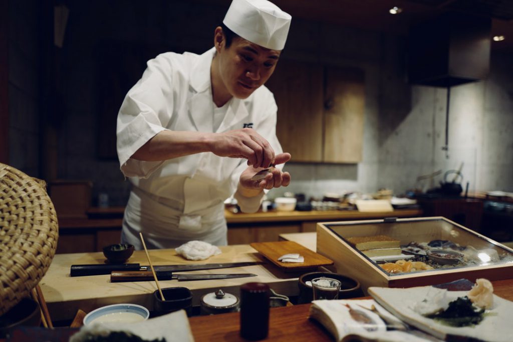 Did you know “Nigiri” and “WasabiNuki”? New knowledge of Sushi WA